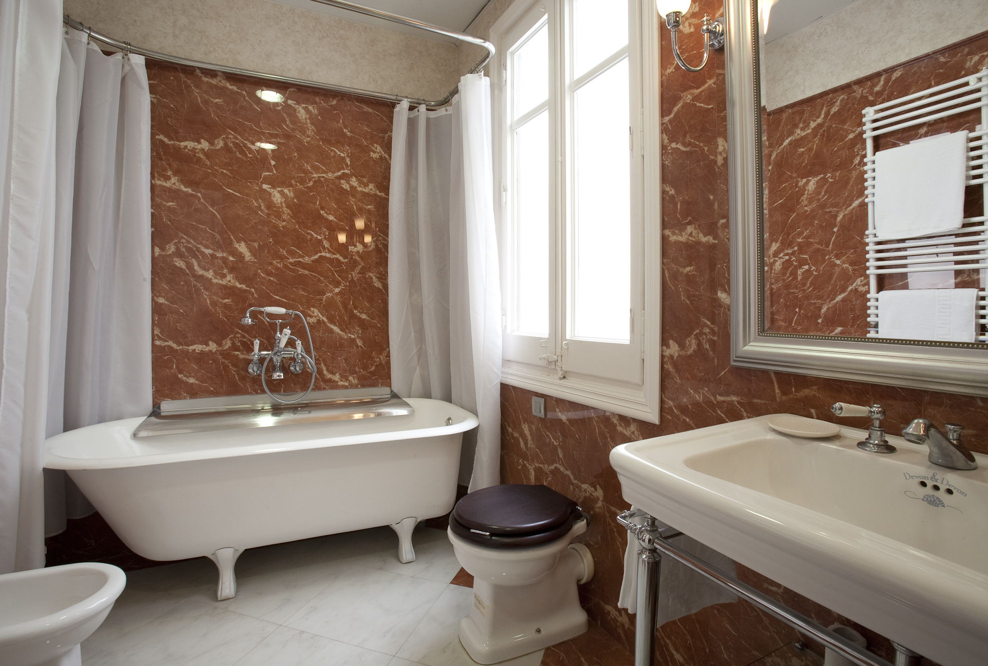 Via Laietana, Barcelona rental property